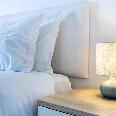 Azure - Albufeira, Algarve Apartment